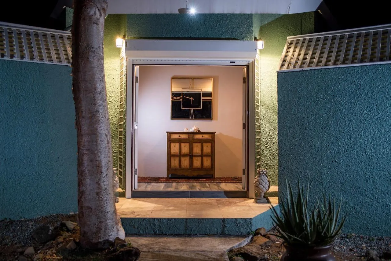 Villa Chateau Nightwind Lovenlund United States Virgin Islands